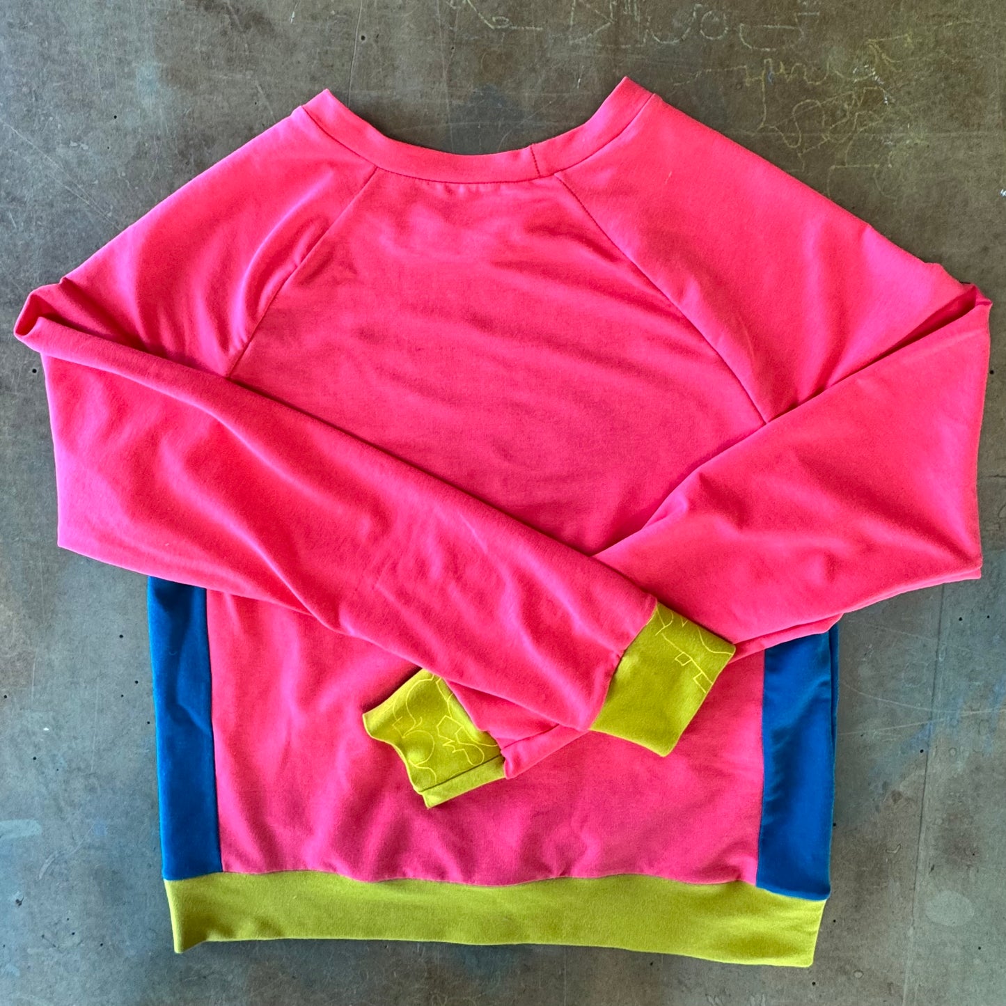 Classic Pullover - Small
