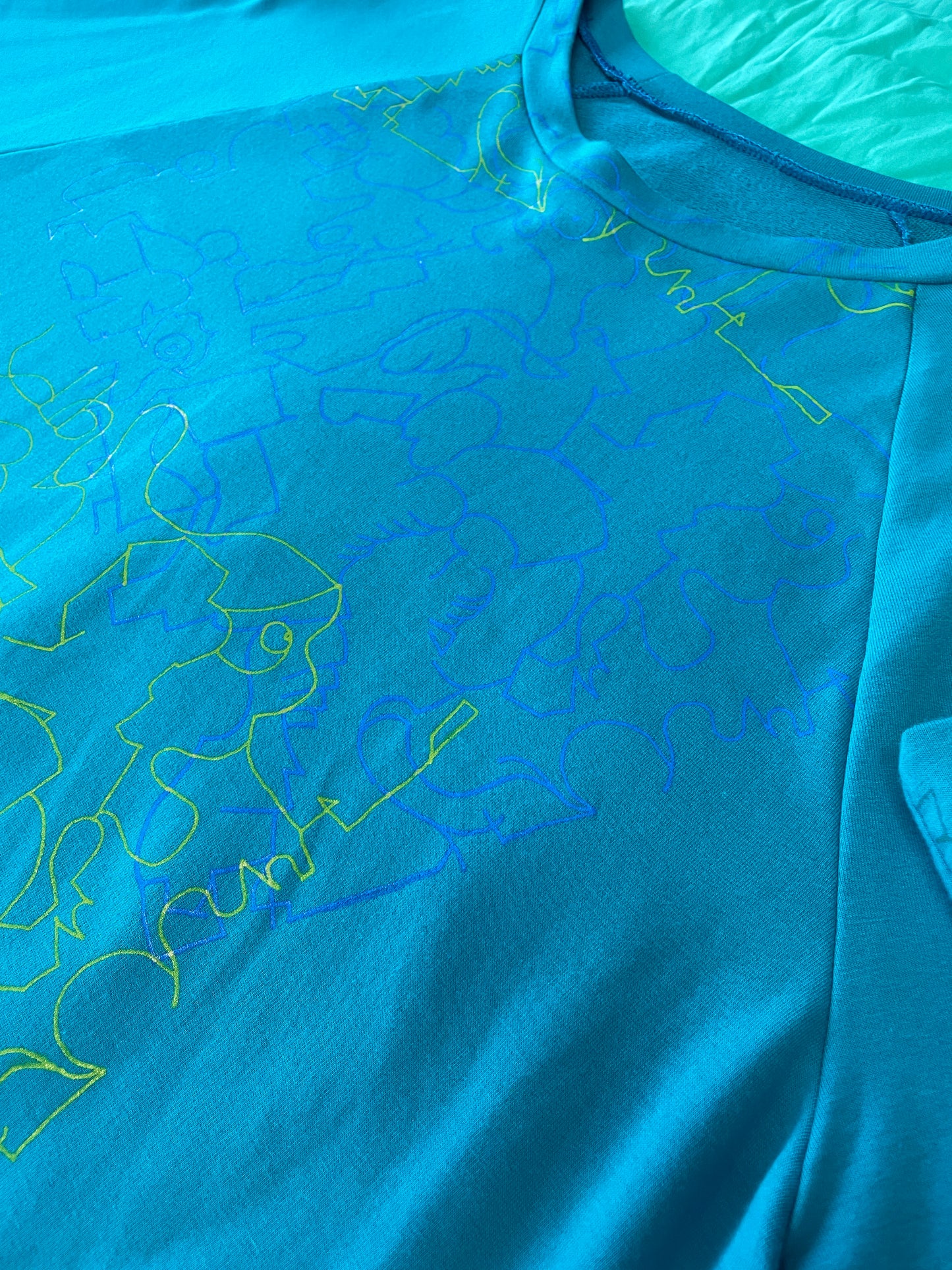 Classic Pullover - Small