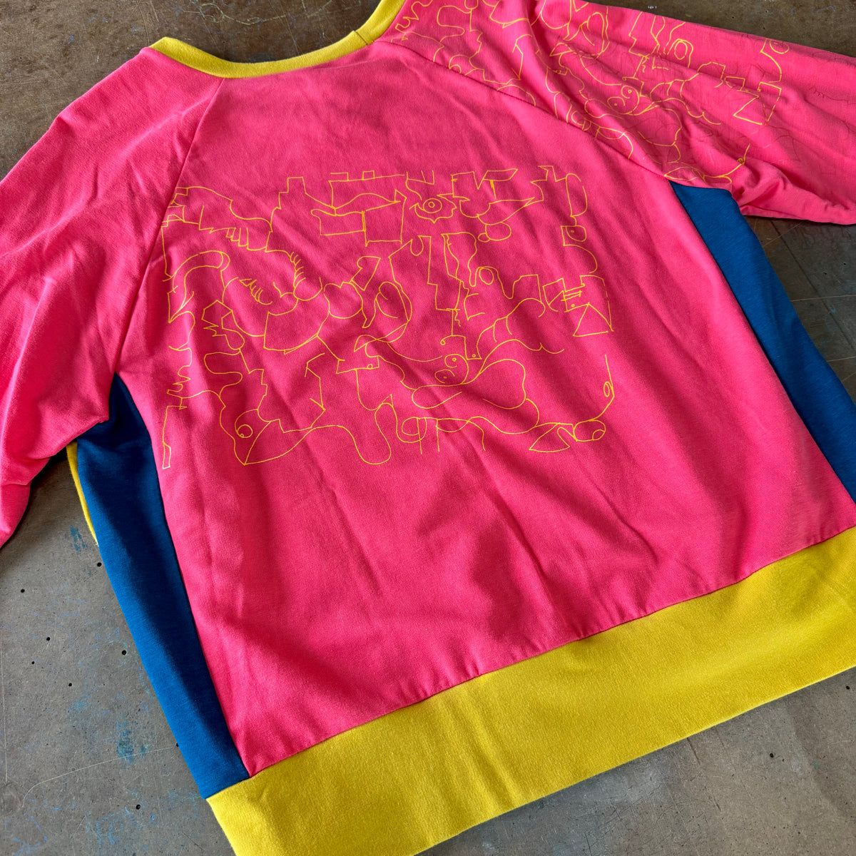 Classic Pullover - Medium