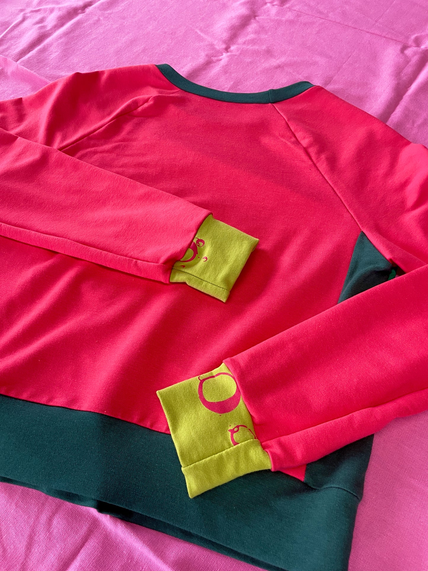 Classic Pullover - Medium