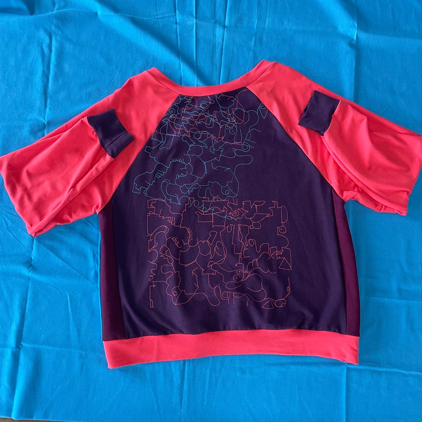Classic Pullover - Large