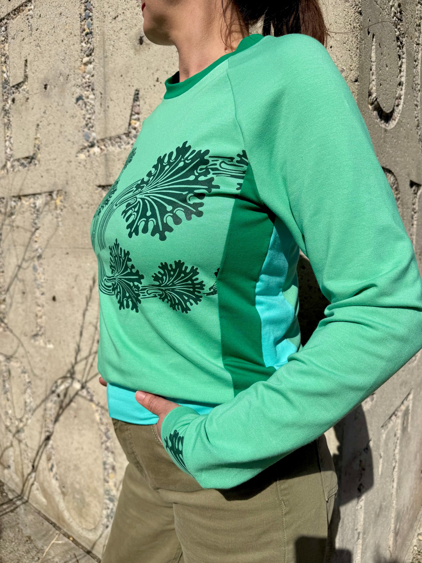 Classic Pullover - Small