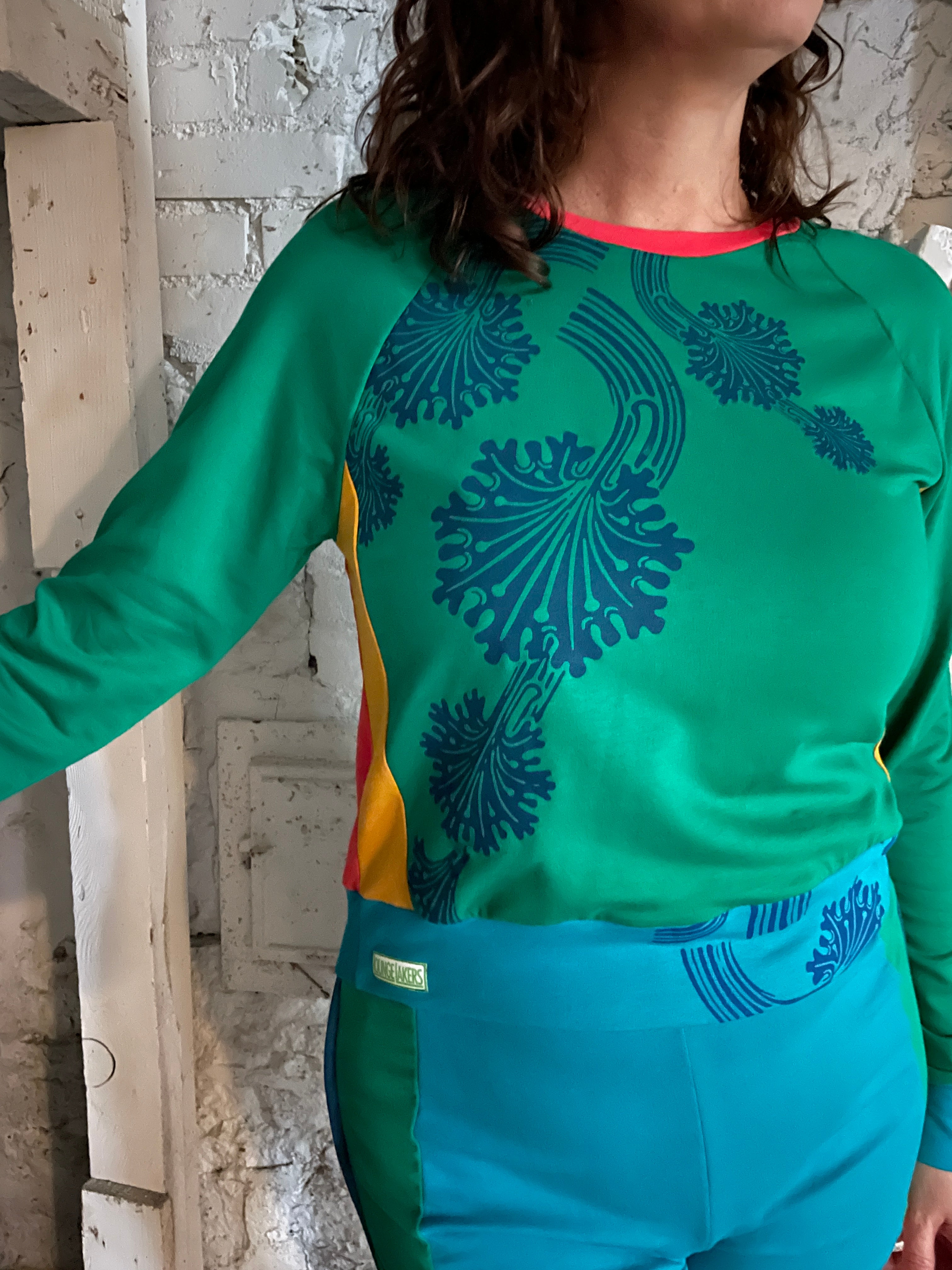 Green Pullover