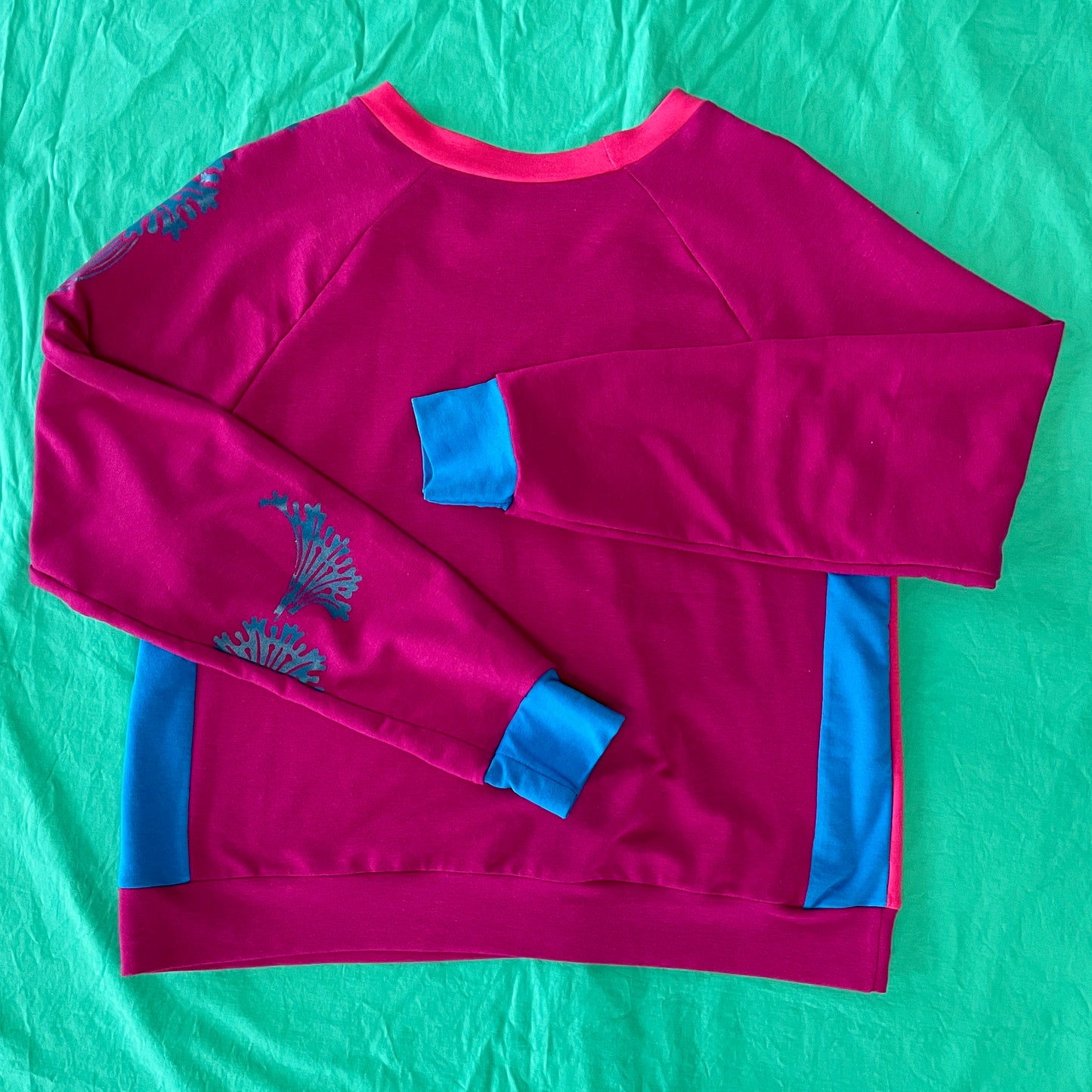 Classic Pullover - Small