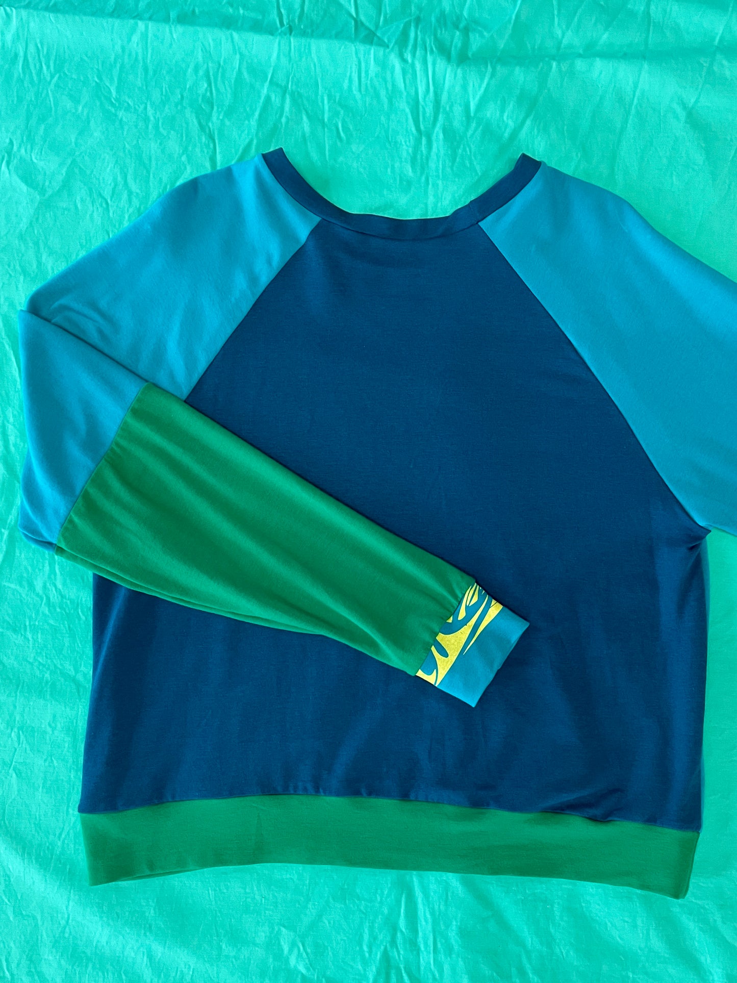 Classic Pullover - Small