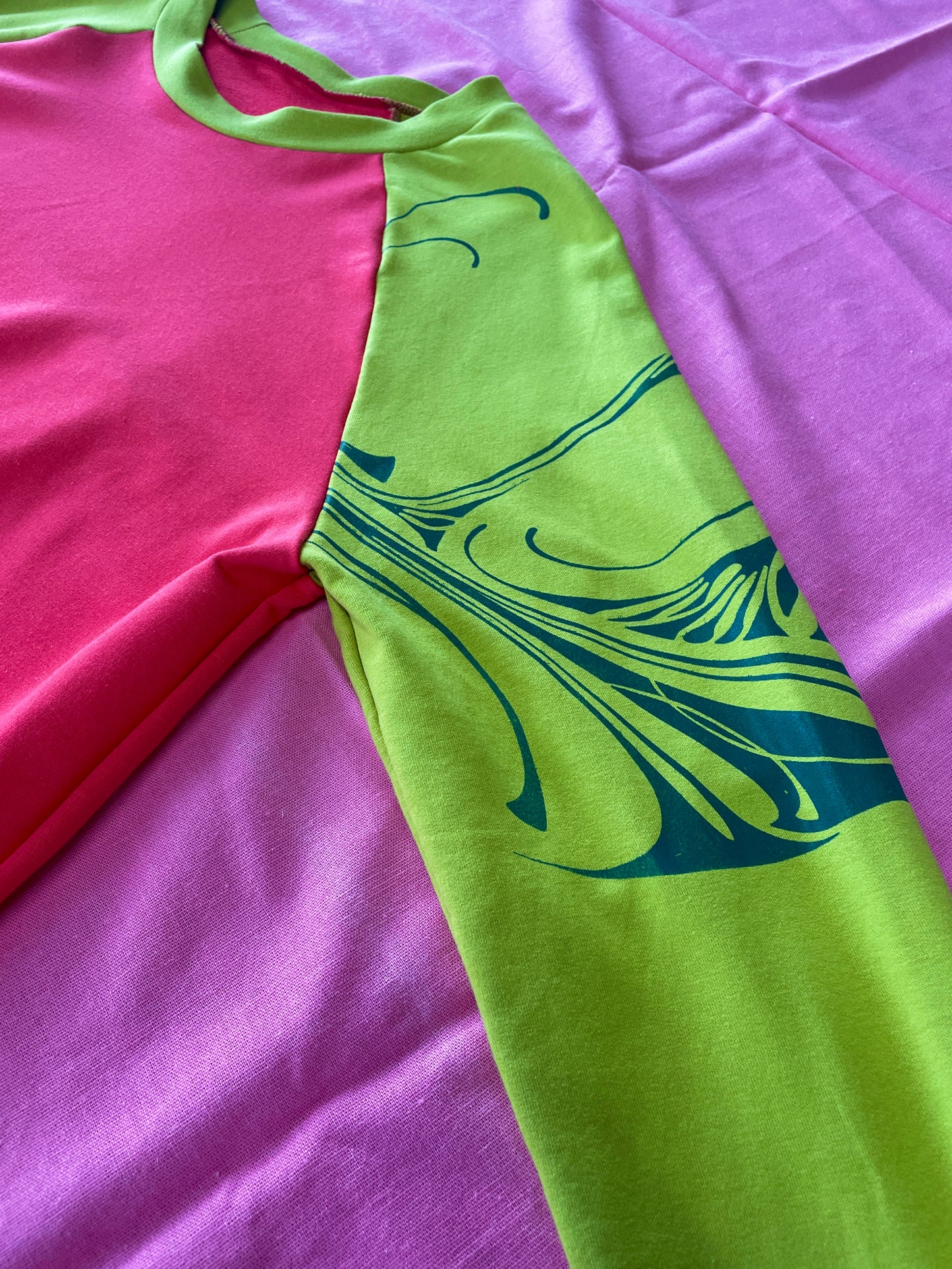 Classic Pullover - Medium