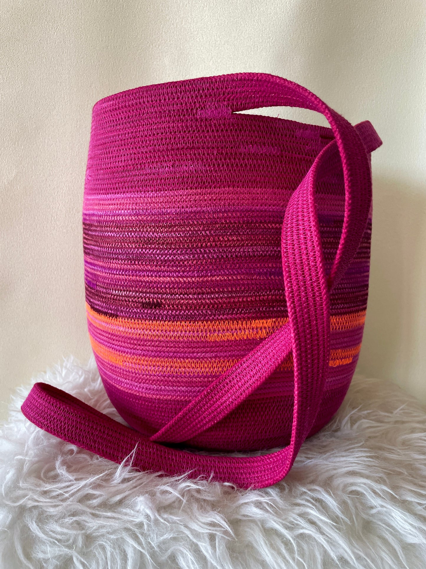 Punica Granatum Foraging Basket