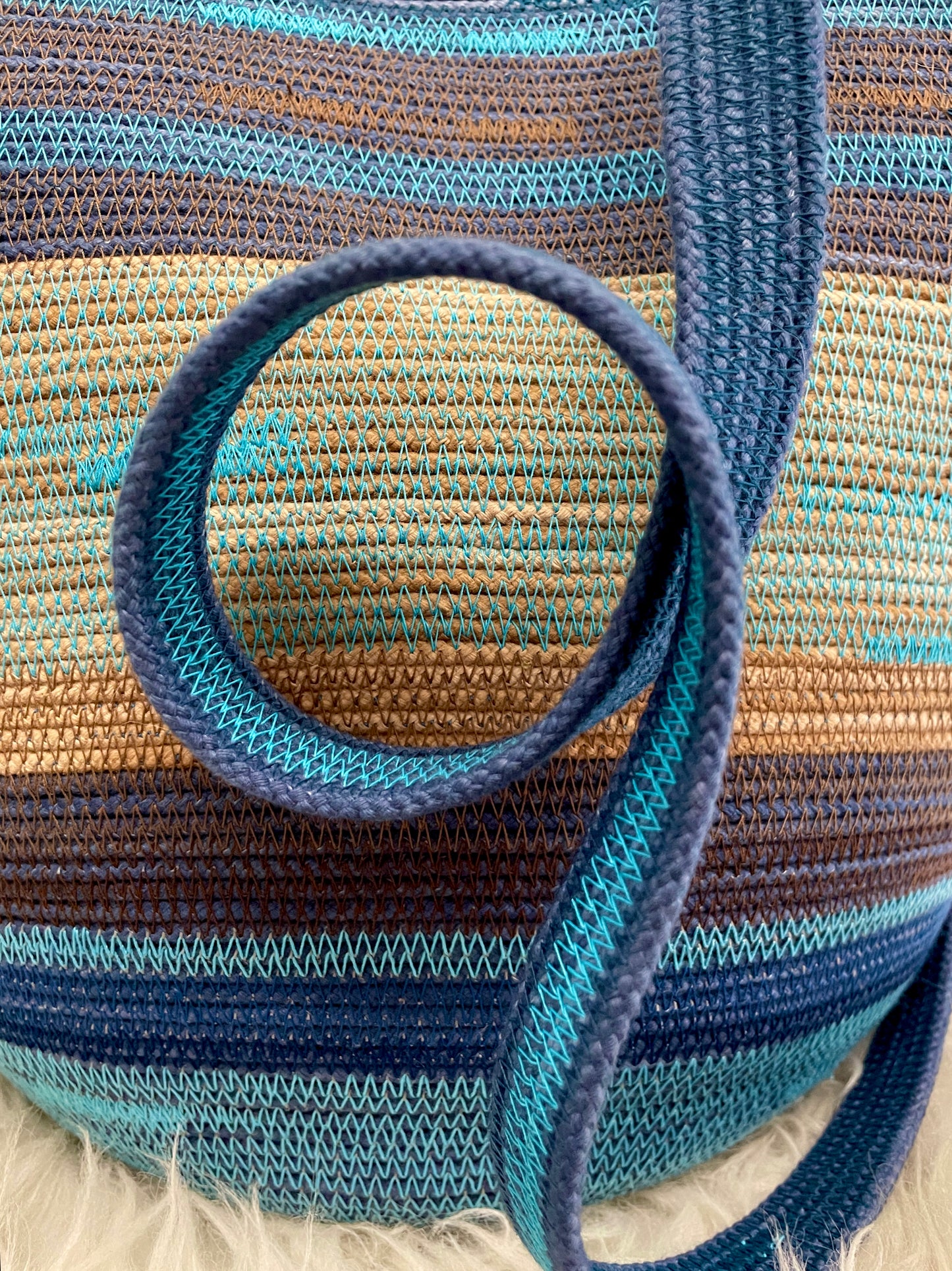 Niskimin Foraging Basket