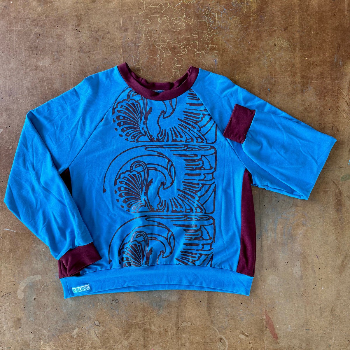 Classic Pullover - Large