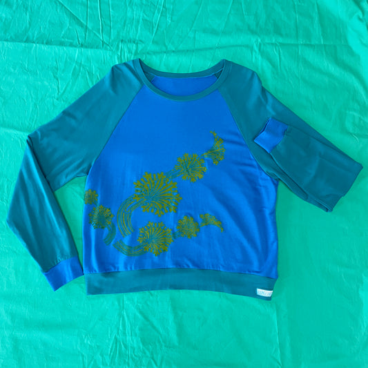 Classic Pullover - Small