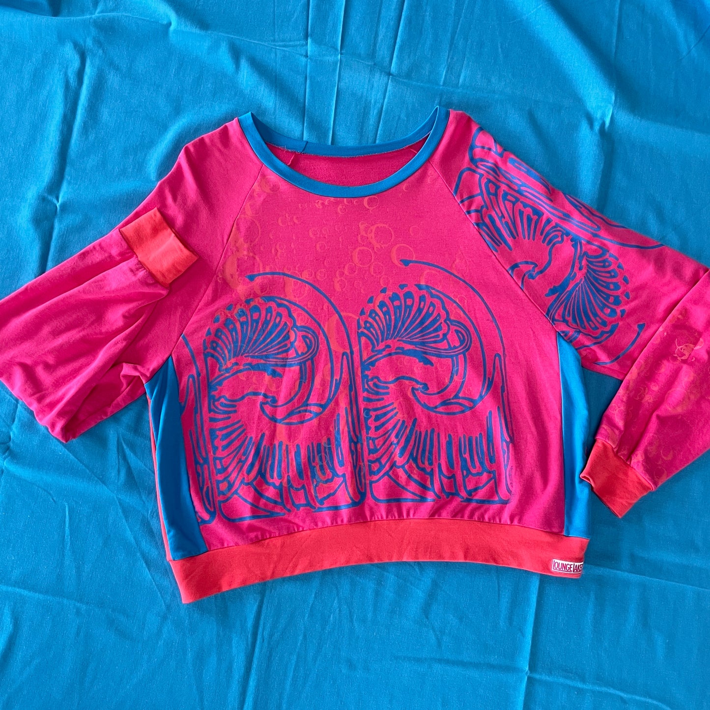 Classic Pullover - Large