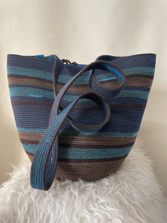 Vaccinium Foraging Basket