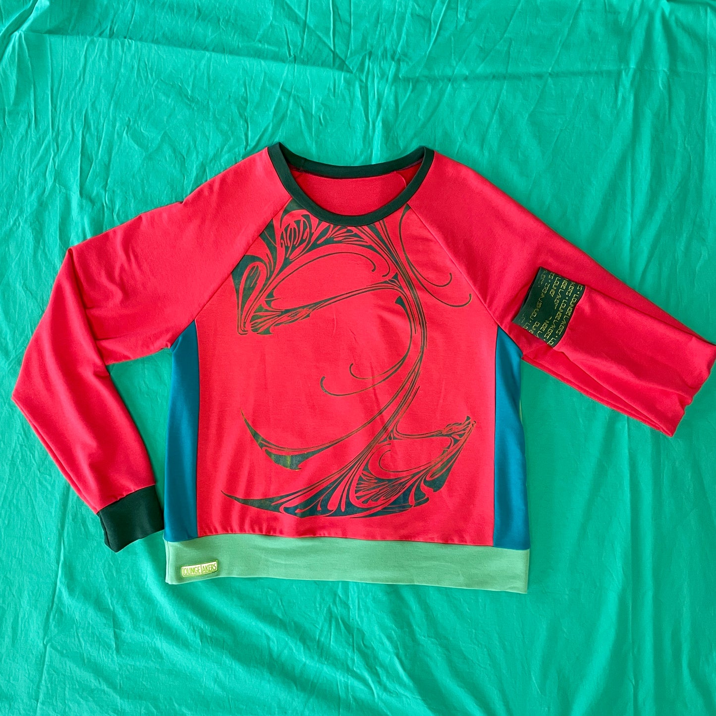 Classic Pullover - Small