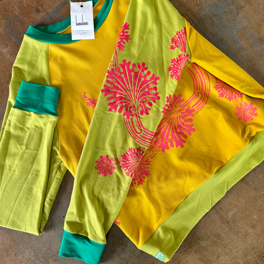 Classic Pullover - Small