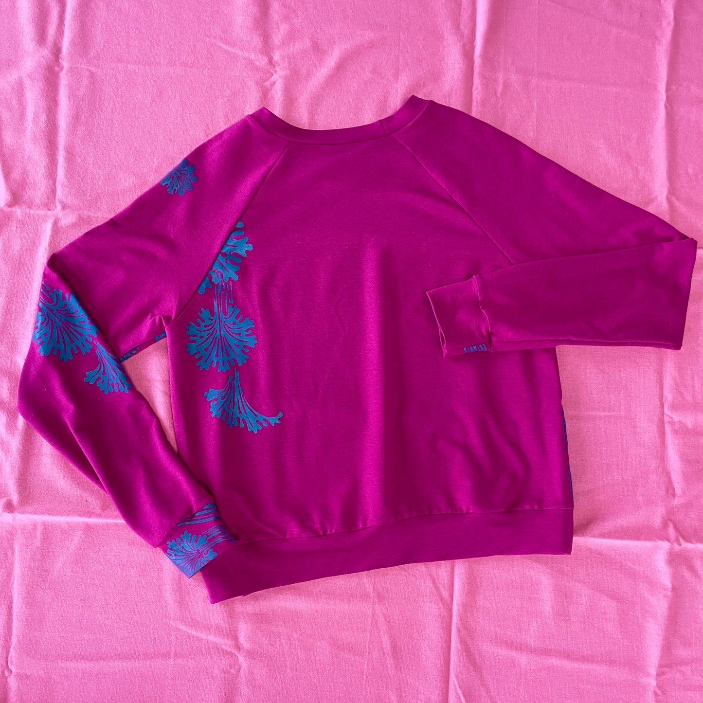 Classic Pullover - Medium