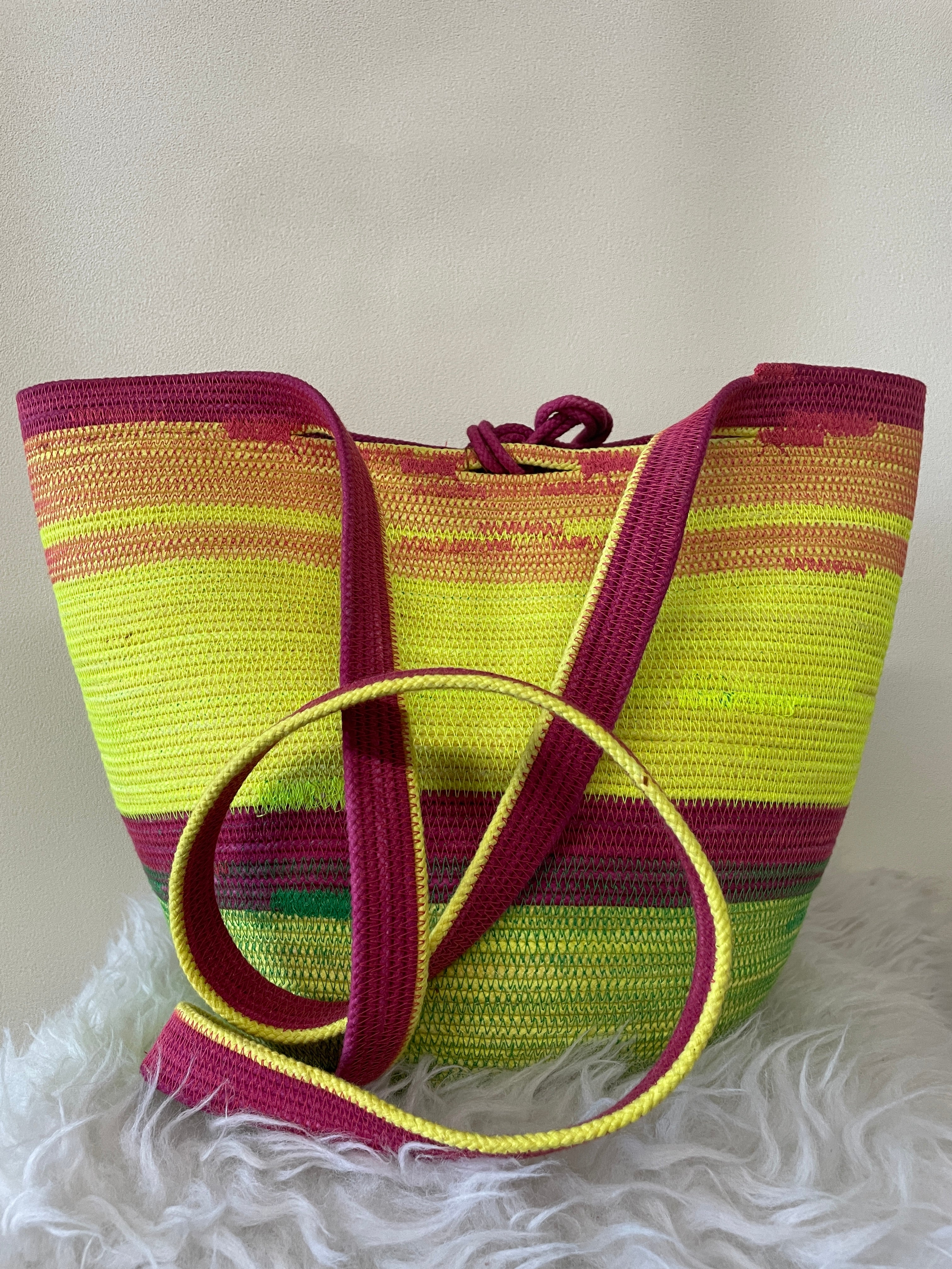 Ergine Foraging Basket