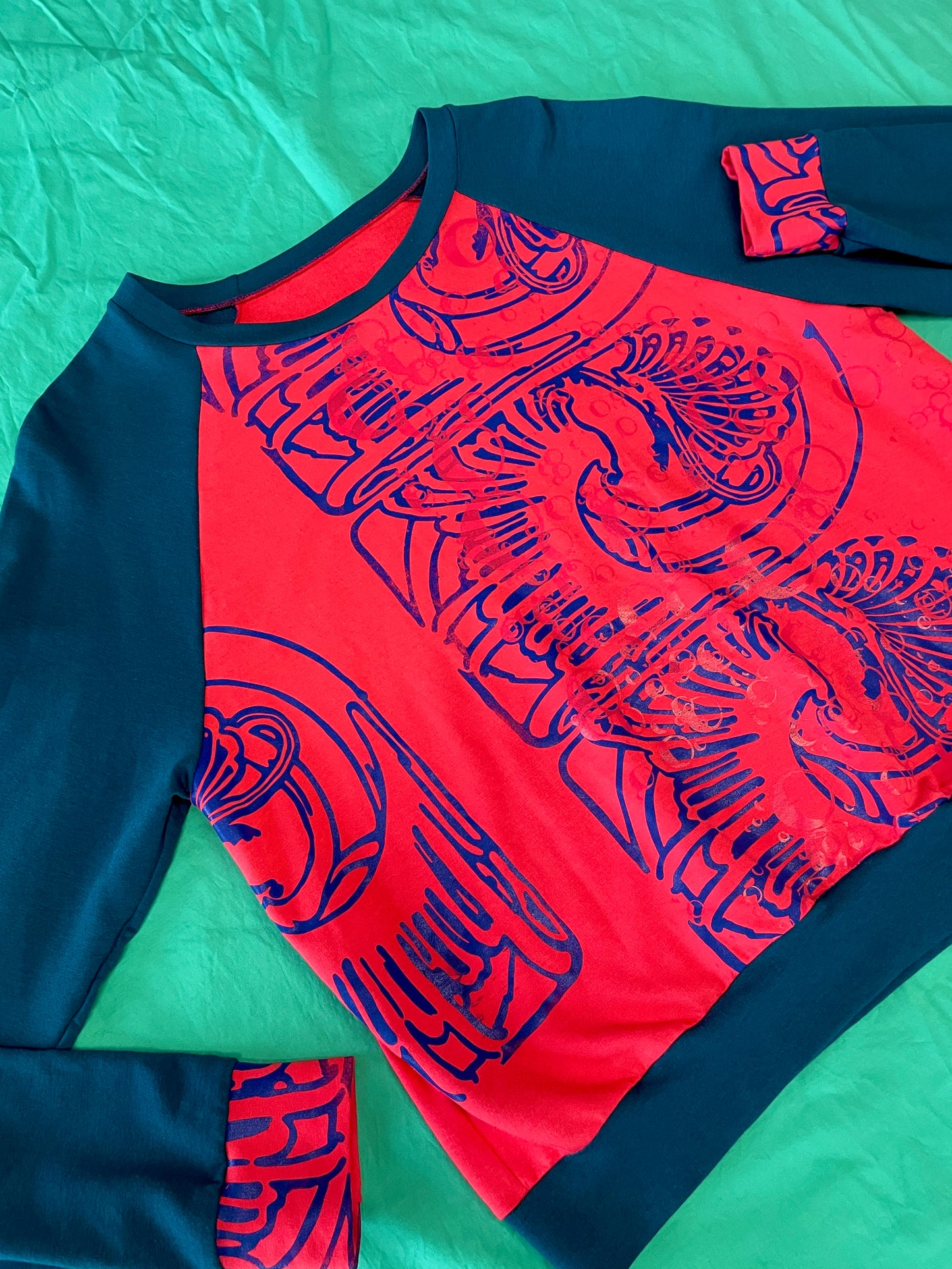 Classic Pullover - Small