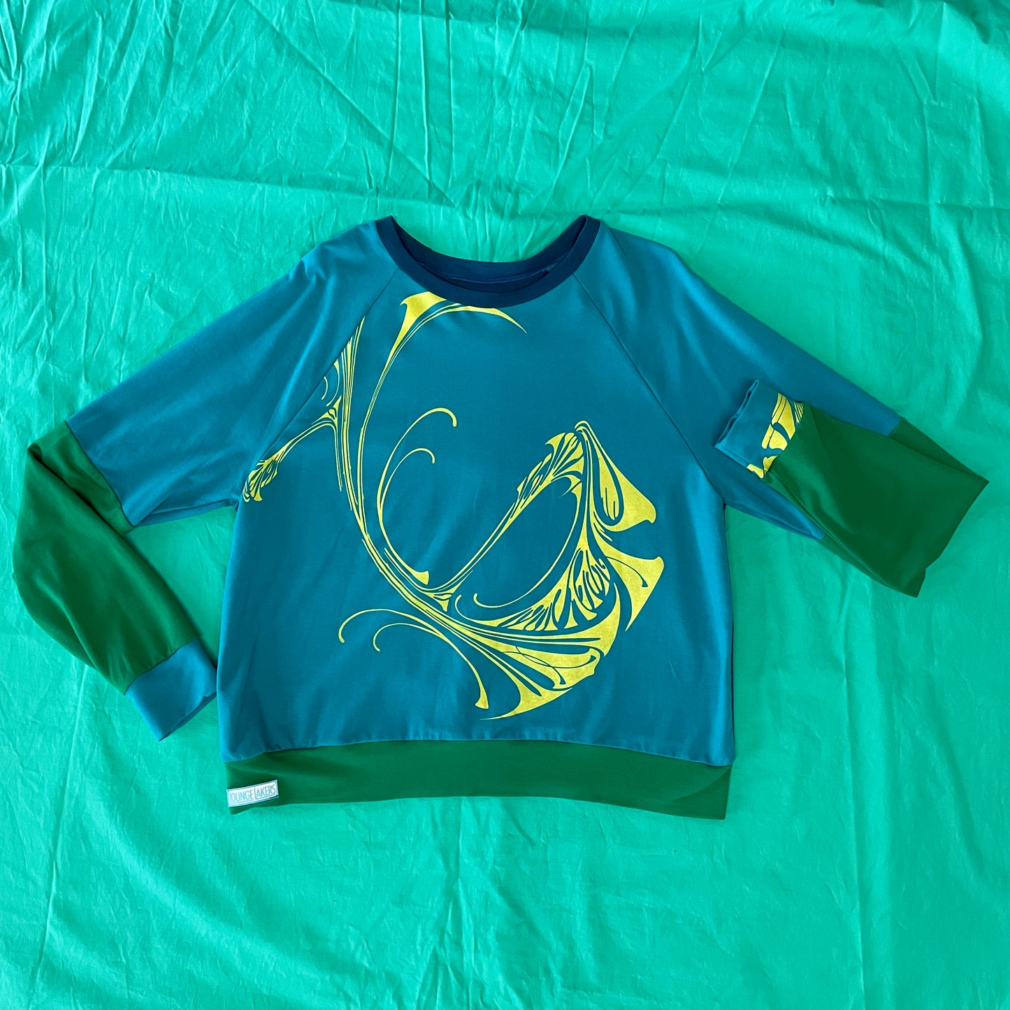 Classic Pullover - Small