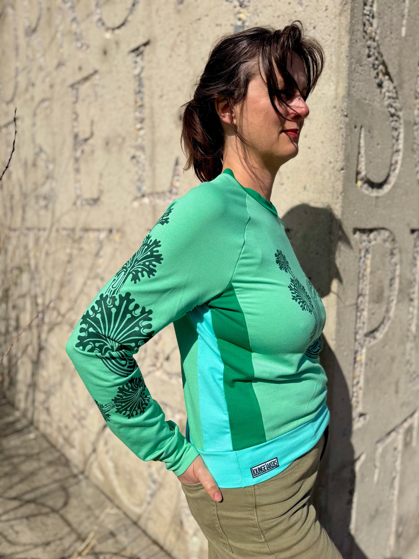 Classic Pullover - Small