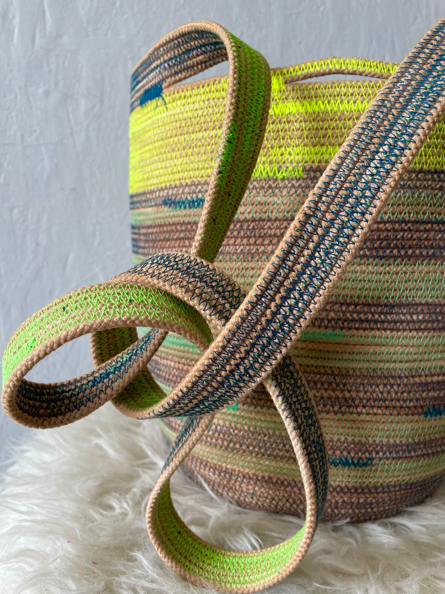 Citrus Aurantiifolia Foraging Basket