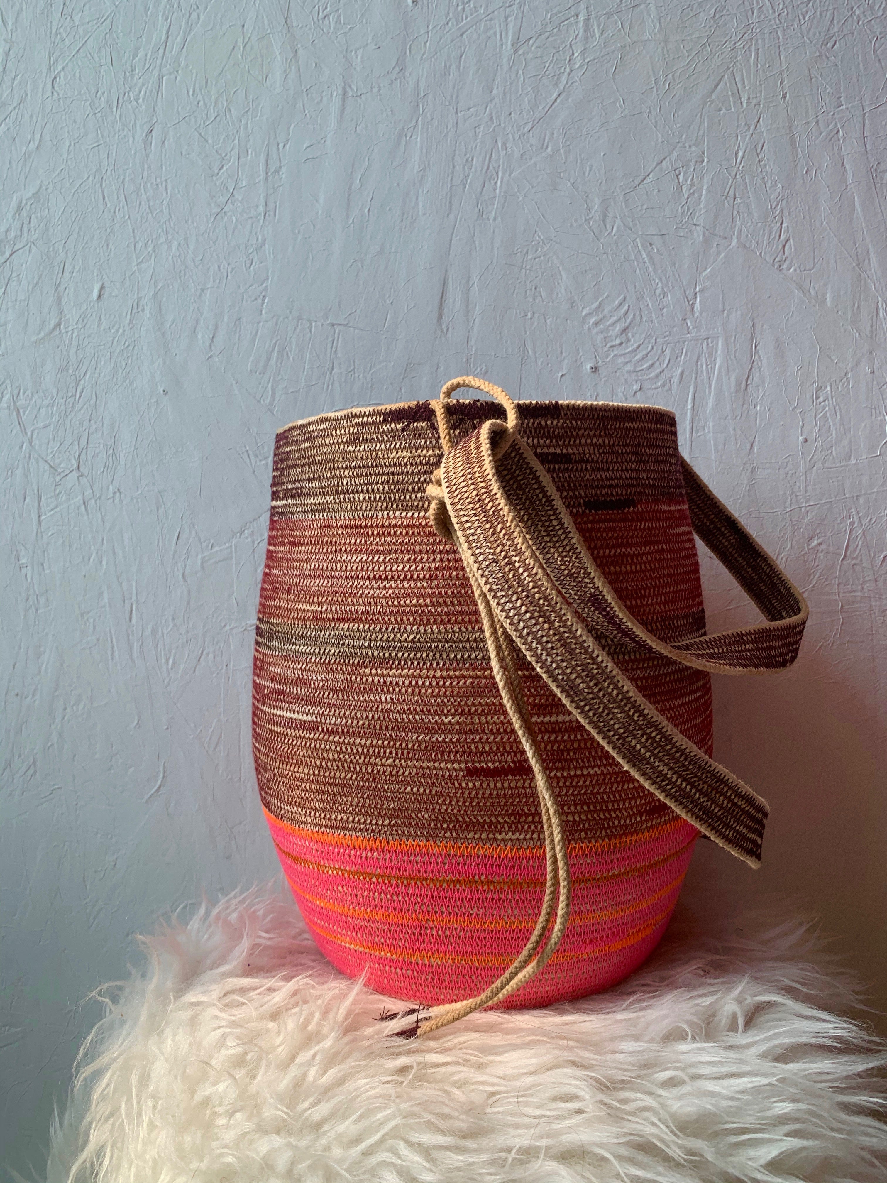 Vivacious Volta Foraging Basket