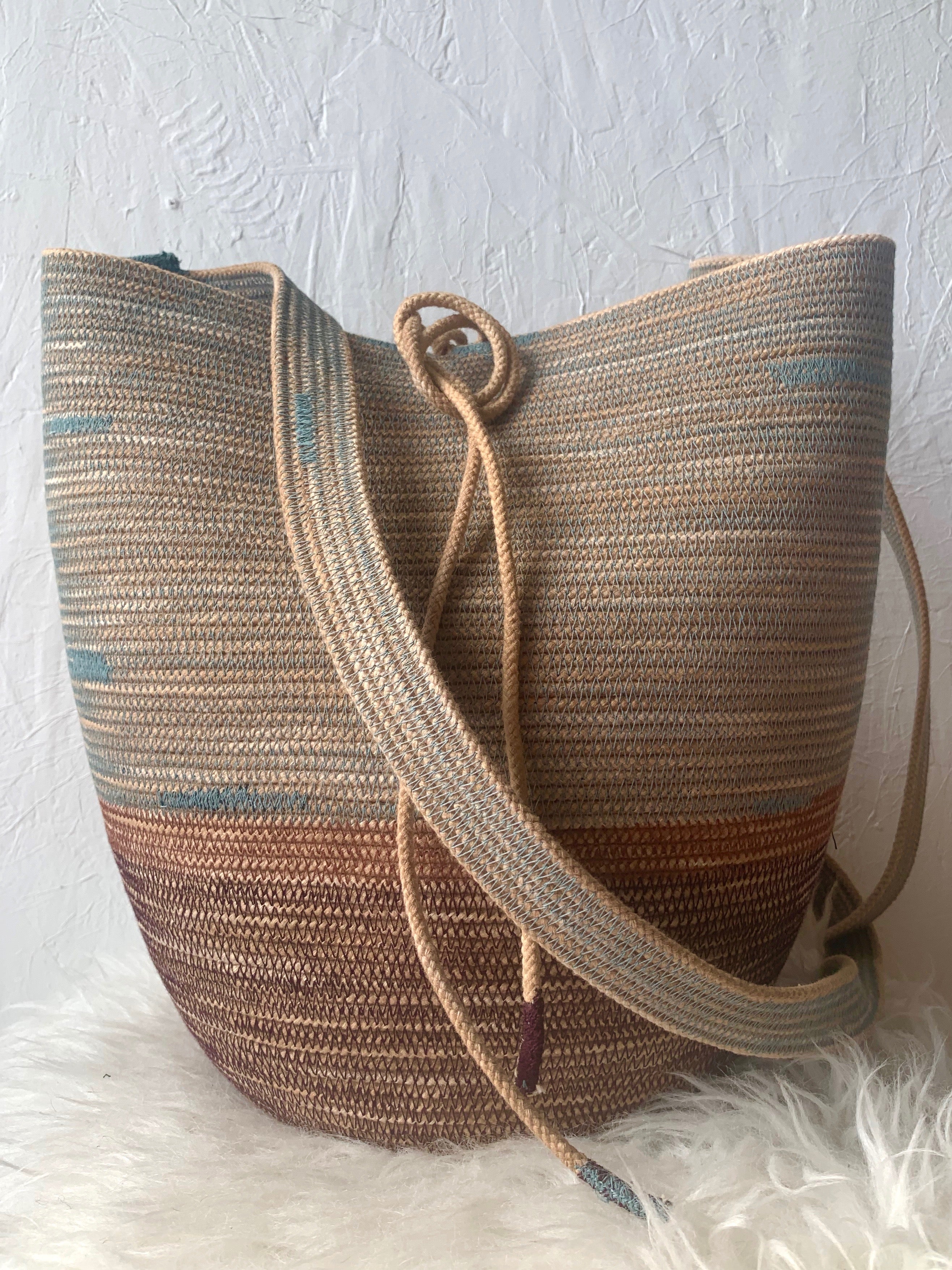 Stratus Breath Foraging Basket