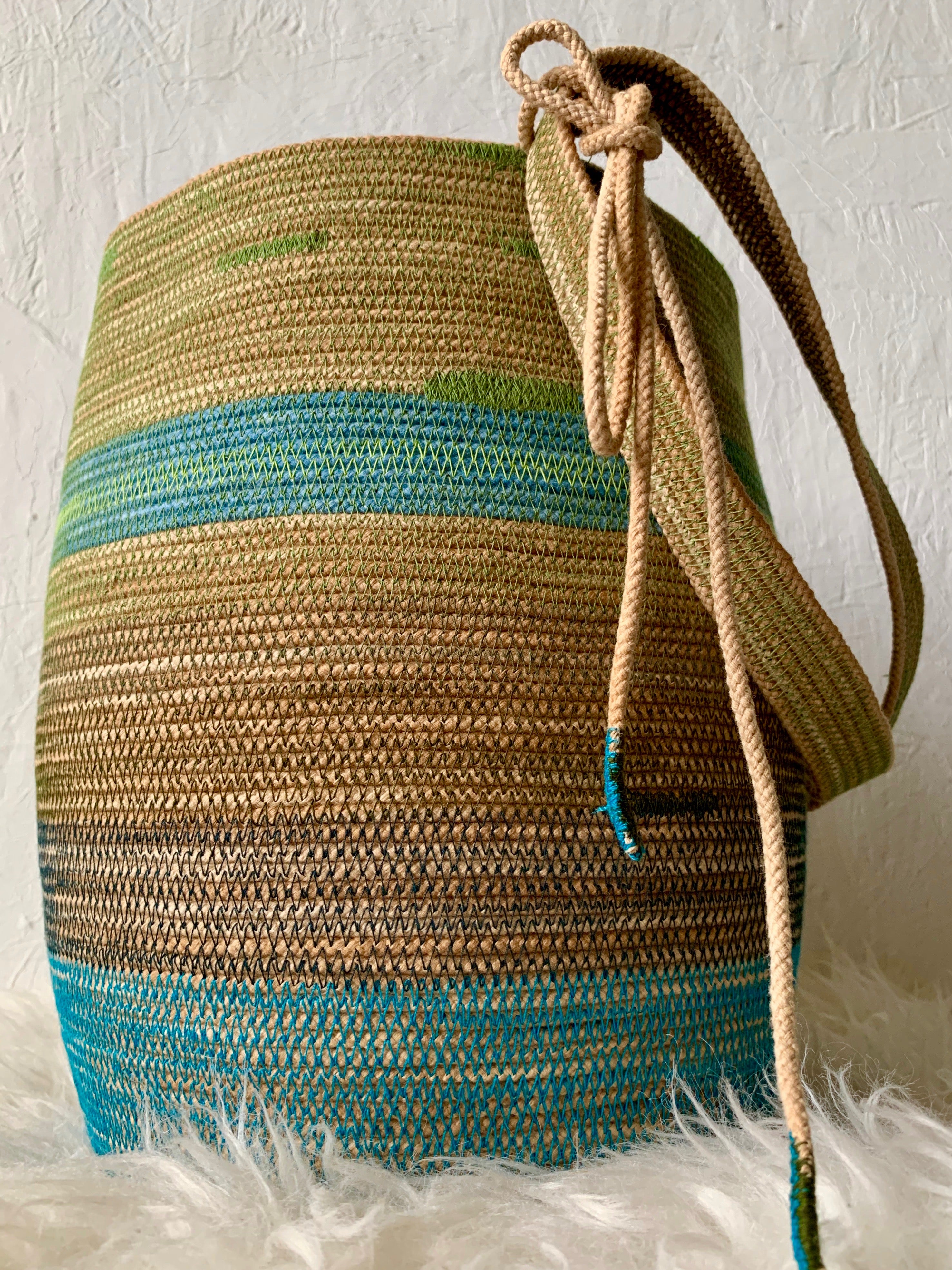 Alboran Sea Foraging Basket