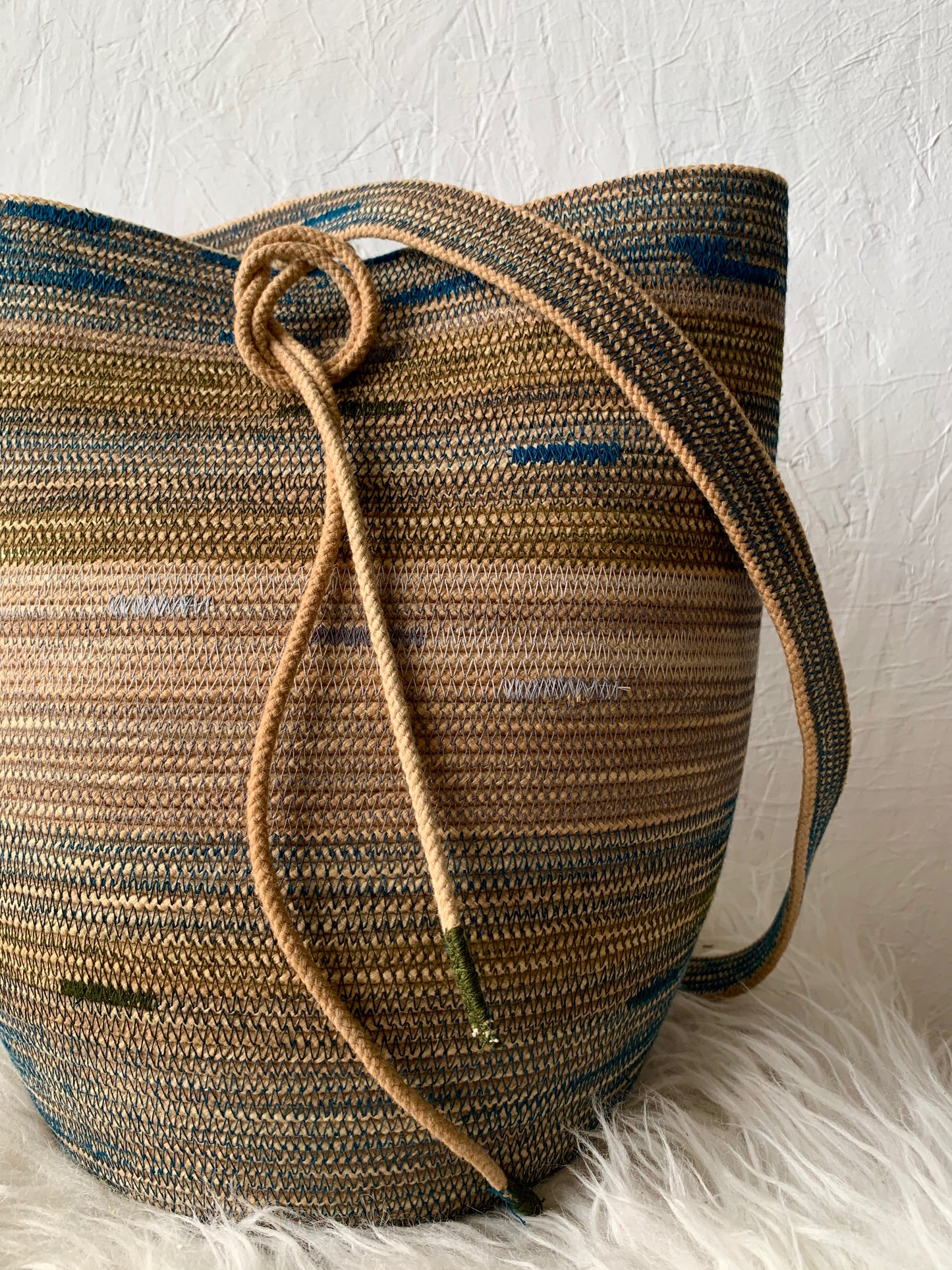 Queen of the Misty Isles Foraging Basket