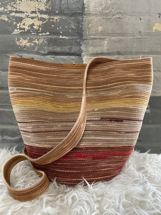 La Playa Foraging Basket