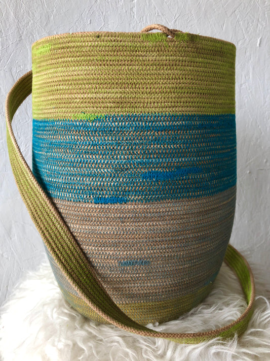 Carico Lake Foraging Basket